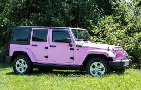Jeep wrapped in pink vinyl